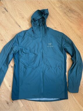 Arc'teryx Men's Teal Hooded Shell Jacket